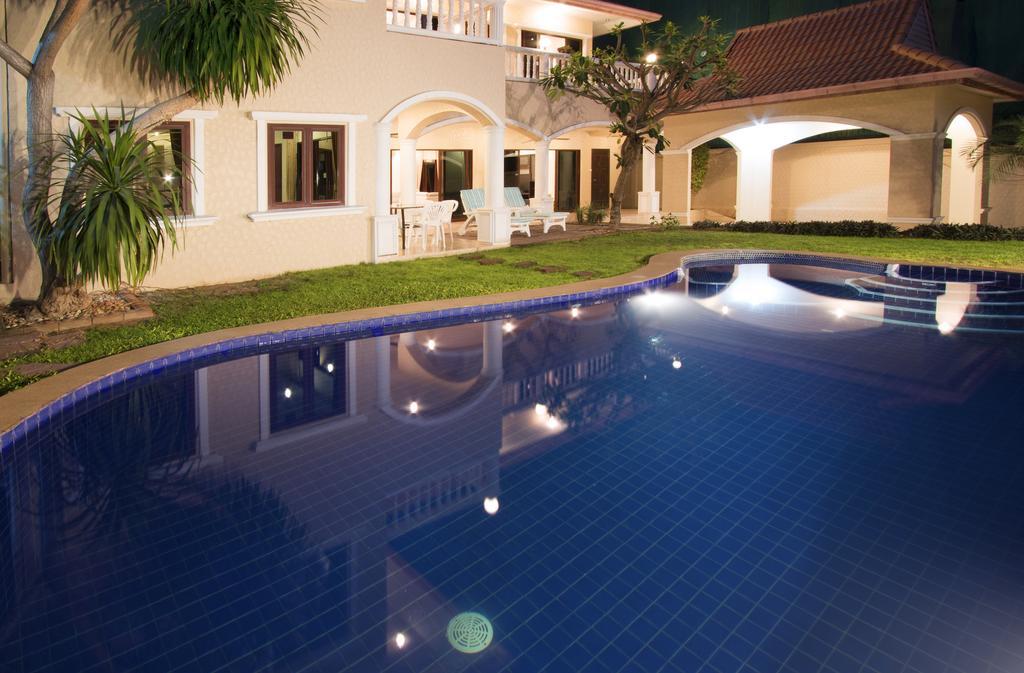 Pattaya Holiday Villas バーンラムン エクステリア 写真