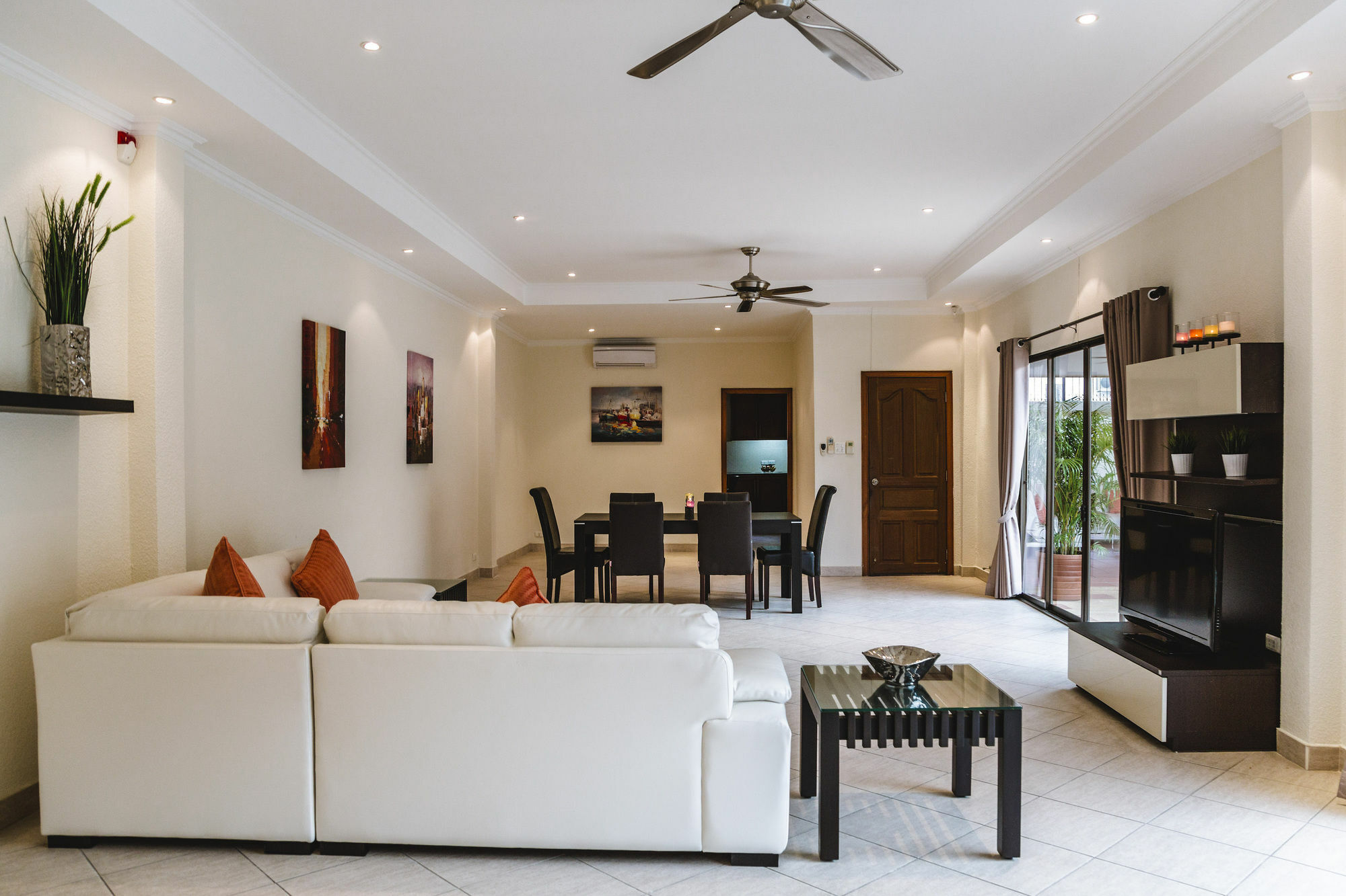 Pattaya Holiday Villas バーンラムン エクステリア 写真