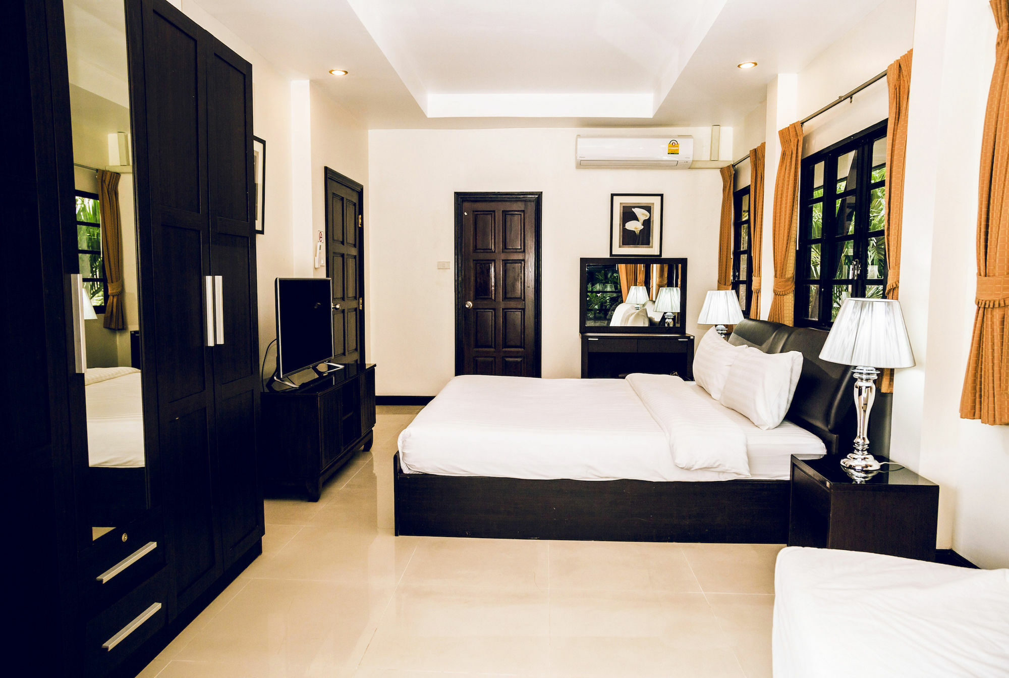 Pattaya Holiday Villas バーンラムン エクステリア 写真