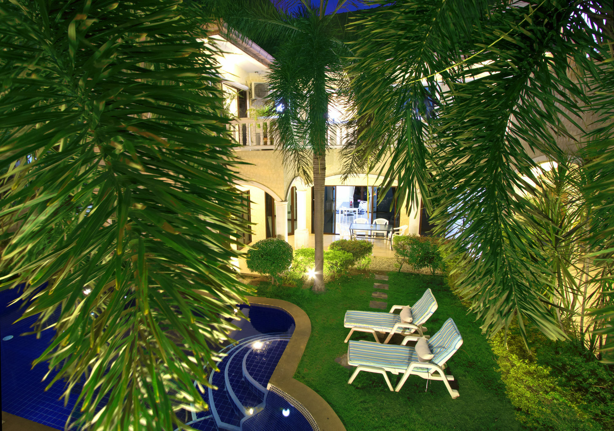 Pattaya Holiday Villas バーンラムン エクステリア 写真